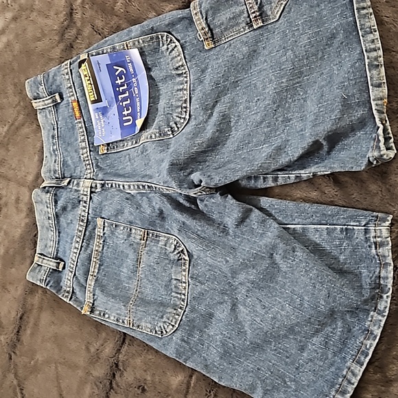 Boys NWT Rustler Denim Utility Shorts Sz.12 - Picture 2 of 4